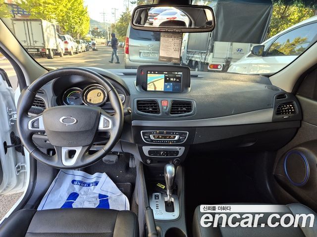 Renault Korea SM3 2020 — photo 10