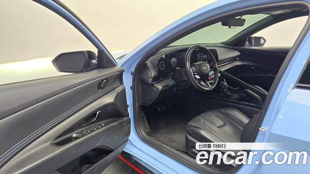 Hyundai AVANTE 2023 — photo 11