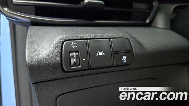 Hyundai AVANTE 2023 — photo 14
