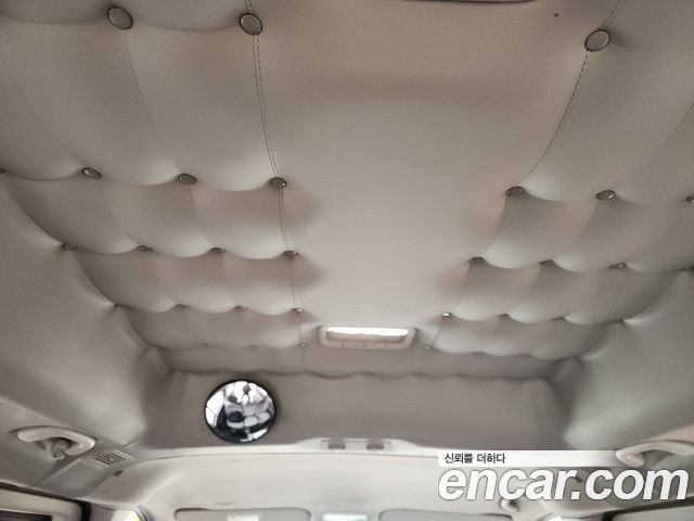 Hyundai Starex 2011 — photo 10
