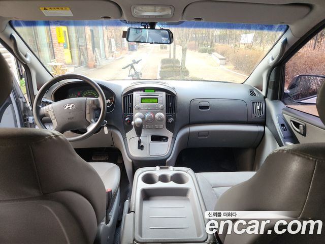 Hyundai Starex 2011 — photo 15