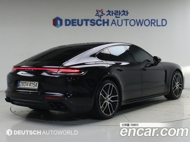 Porsche Panamera 2022 — photo 2