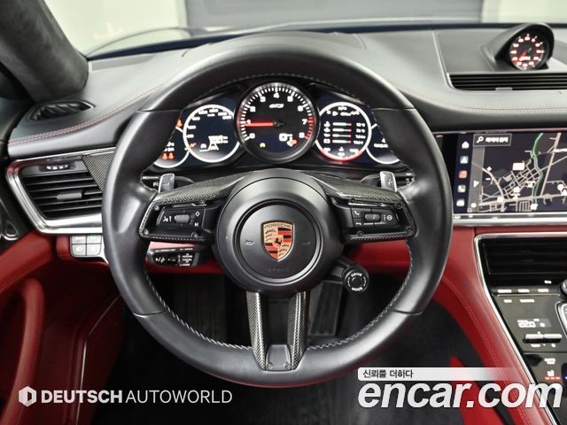 Porsche Panamera 2022 — photo 13