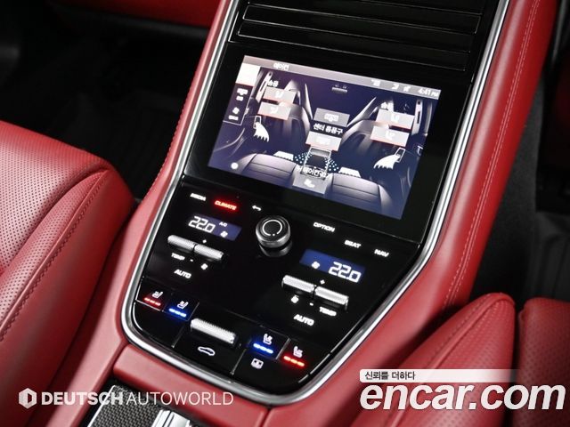 Porsche Panamera 2022 — photo 16