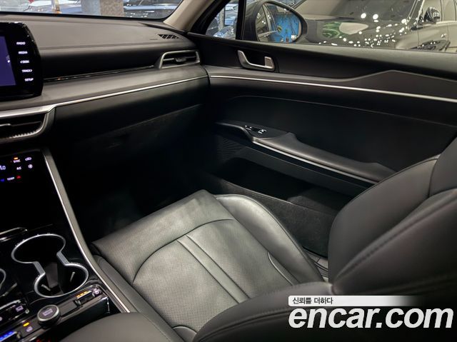 Kia K5 2020 — photo 16