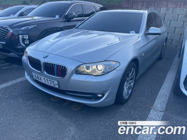 BMW 5-Series 2013 — photo 1