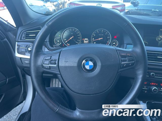 BMW 5-Series 2013 — photo 6