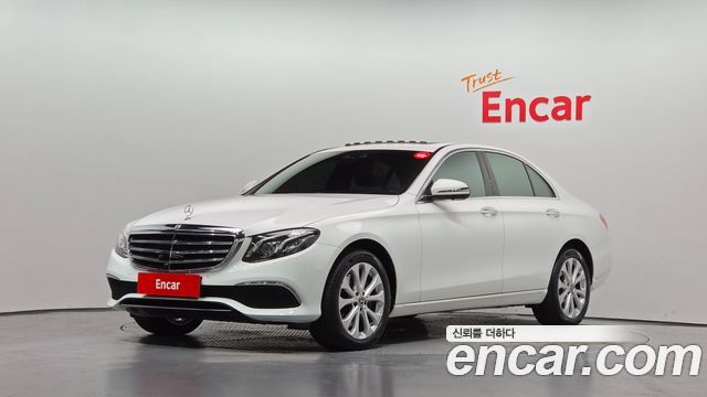 Mercedes-Benz E-Class 2020 — photo 1