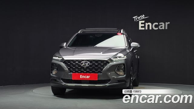 Hyundai Santafe 2019 — photo 3