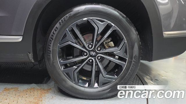 Hyundai Santafe 2019 — photo 5