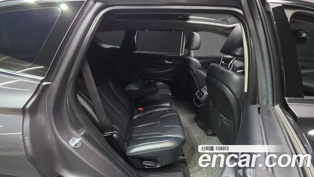 Hyundai Santafe 2019 — photo 24