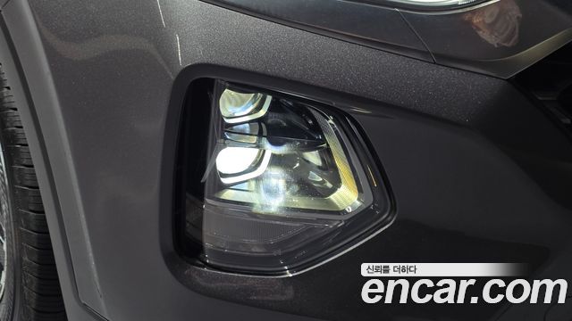 Hyundai Santafe 2019 — photo 8