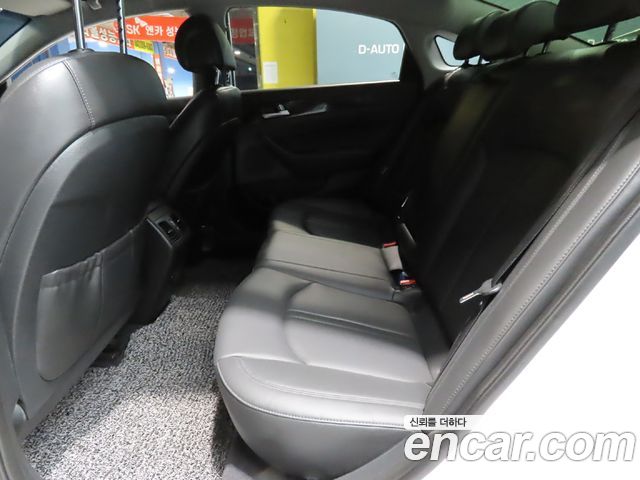 Hyundai Sonata 2016 — photo 11