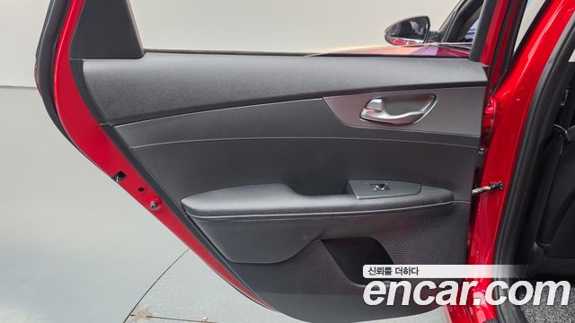 Kia K3 2019 — photo 15