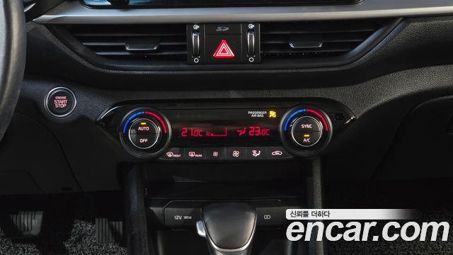 Kia K3 2019 — photo 31