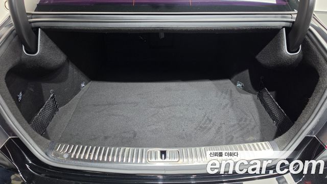 Kia K9 2023 — photo 22