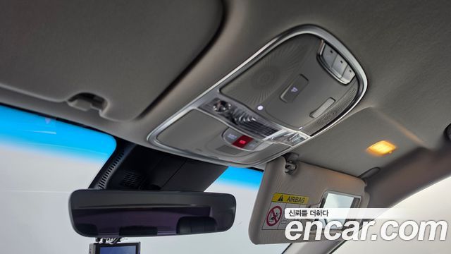 Kia K9 2023 — photo 26
