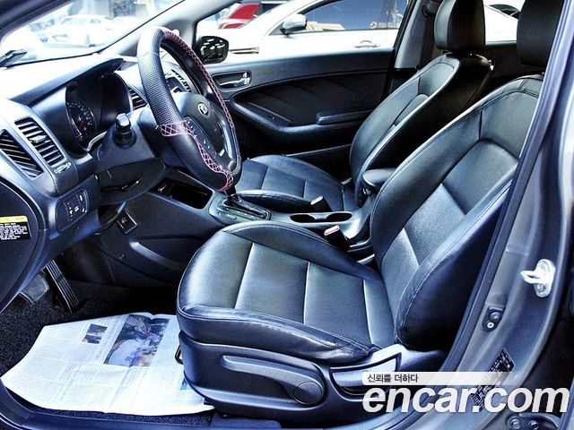 Kia K3 2013 — photo 5