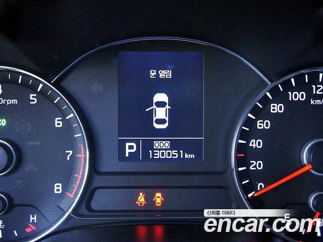 Kia K3 2013 — photo 9