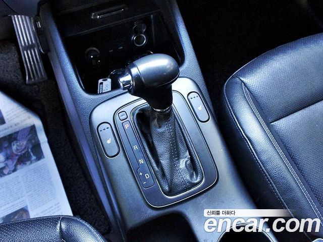 Kia K3 2013 — photo 11
