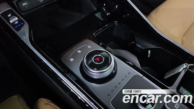 Kia Sorento 2023 — photo 12