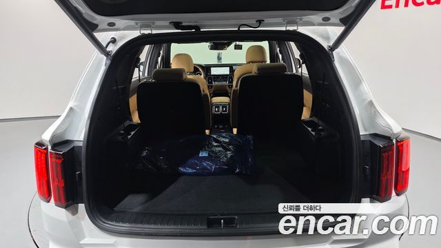 Kia Sorento 2023 — photo 25