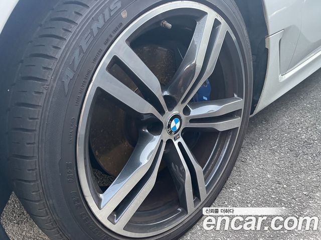 BMW Gran Turismo 2019 — photo 16