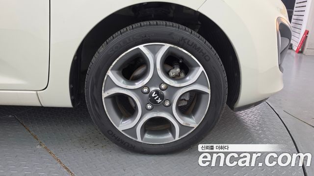 Kia morning 2013 — photo 7