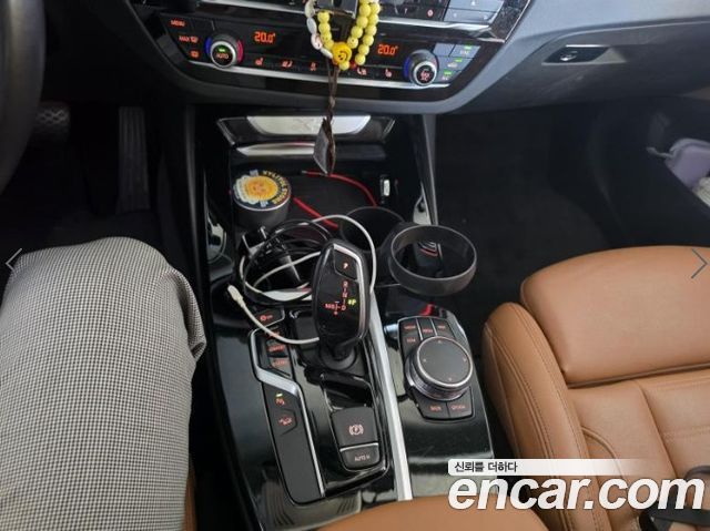 BMW X3 2018 — photo 8