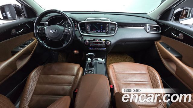 Kia Sorento 2018 — photo 10