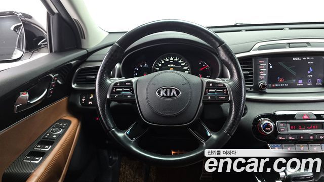Kia Sorento 2018 — photo 18