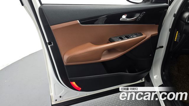 Kia Sorento 2018 — photo 14