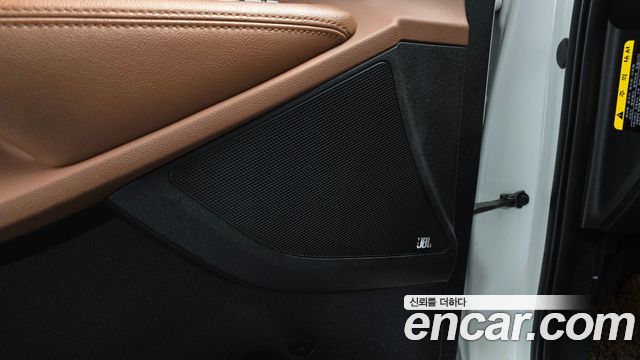 Kia Sorento 2018 — photo 29