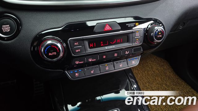 Kia Sorento 2018 — photo 31