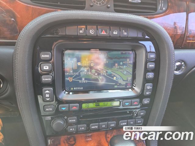Jaguar Daimler 2007 — photo 9