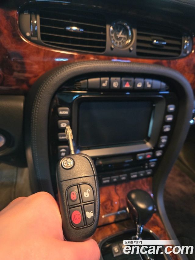 Jaguar Daimler 2007 — photo 16