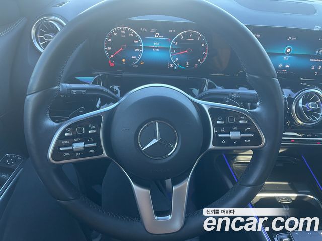 Mercedes-Benz GLA-Class 2021 — photo 6