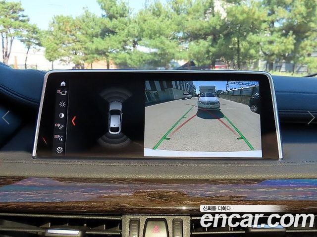 BMW X6 2018 — photo 12