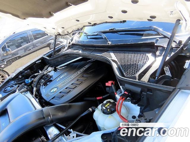 BMW X6 2018 — photo 18