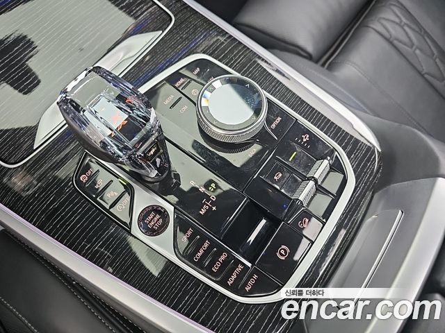 BMW X7 2021 — photo 7