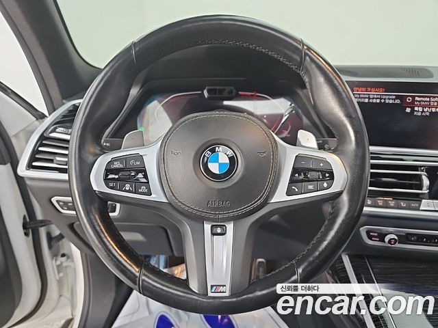BMW X7 2021 — photo 8