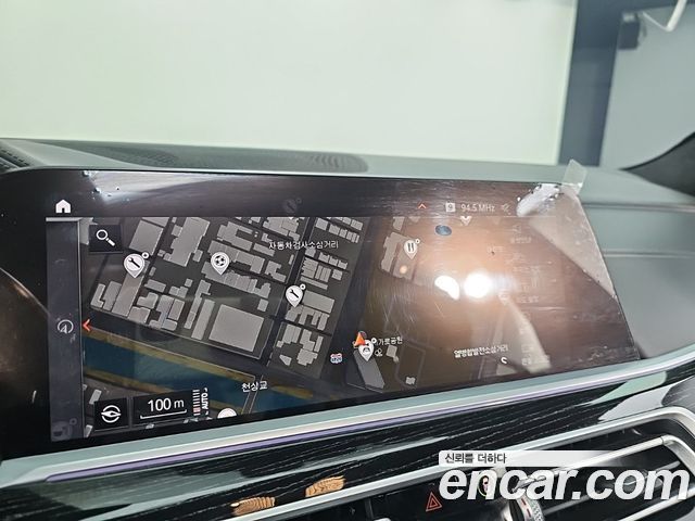 BMW X7 2021 — photo 13
