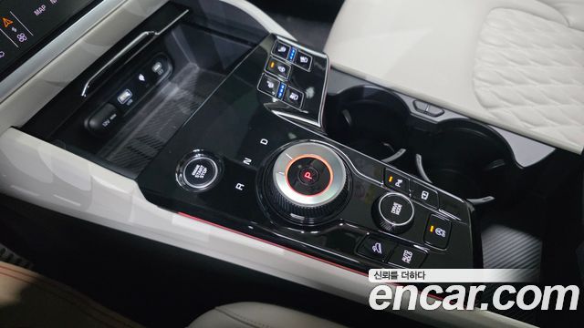 Kia Sportage 2022 — photo 12