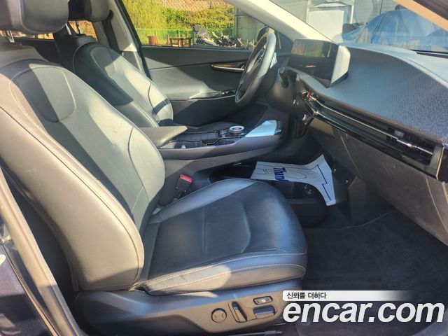Kia EV6 2022 — photo 8