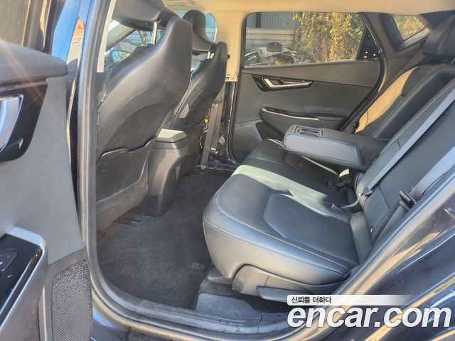 Kia EV6 2022 — photo 9