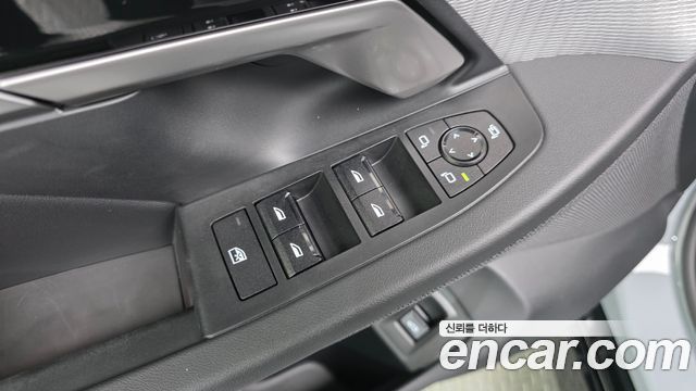 BMW 5-Series 2024 — photo 18