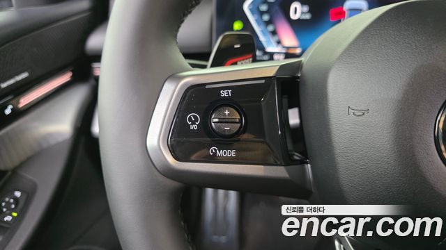 BMW 5-Series 2024 — photo 22