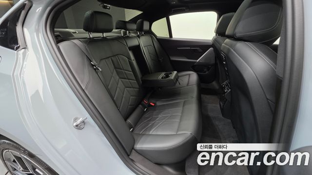 BMW 5-Series 2024 — photo 36