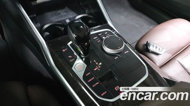BMW 3-Series 2022 — photo 12