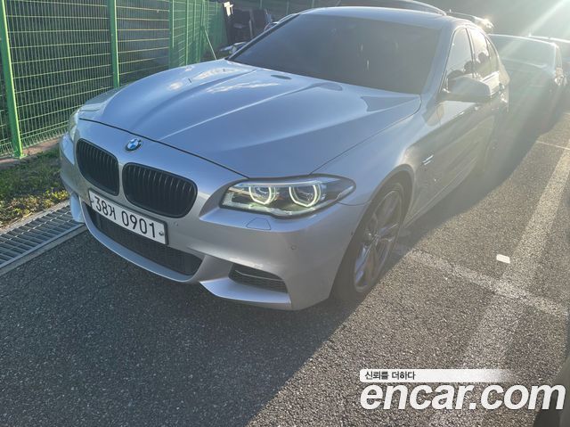 BMW 5-Series 2015 — photo 1